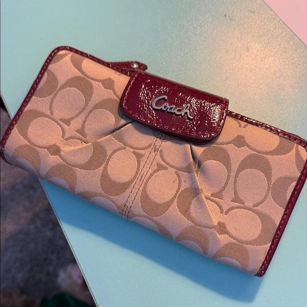 Coach Tan and Burgundy Signature Wallet Red designer wallet purse clutch card